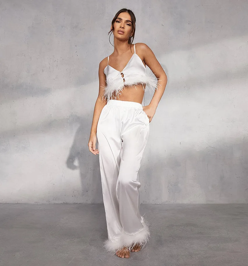 Sexy Summer Pajamas With Feather Silk Pijama Pour Femmes De Verano Para Mujer Pyjama Sexie Dormir Seda Sleepwear Home Suit 2023
Sexy Summer Pajamas With Feather Silk Pijama Pour Femmes De Verano Para Mujer Pyjama Sexie Dormir Seda Sleepwear Home Suit 2023