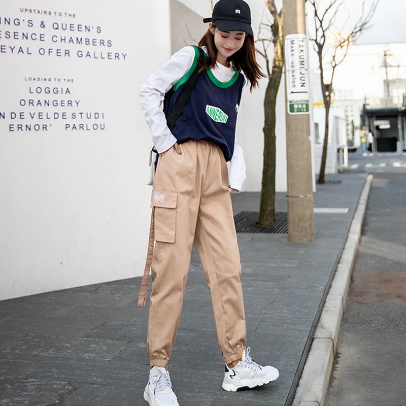 Cargo Women Black Khaki Green Pants Elastic High Waist y2k Pants Oversize Pantalon Cargo Femme Pockets Casual Gothic Sweatpants
Cargo Women Black Khaki Green Pants Elastic High Waist y2k Pants Oversize Pantalon Cargo Femme Pockets Casual Gothic Sweatpants