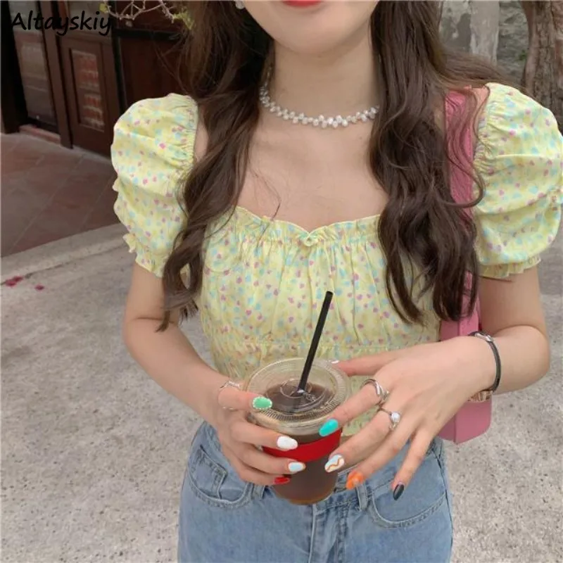 Floral Blouses Women Hotsweet Puff Sleeve Chic Crop Tops Summer Fashion Girlish Slim All-match Vintage Age-reducing Korean Style
Floral Blouses Women Hotsweet Puff Sleeve Chic Crop Tops Summer Fashion Girlish Slim All-match Vintage Age-reducing Korean Style