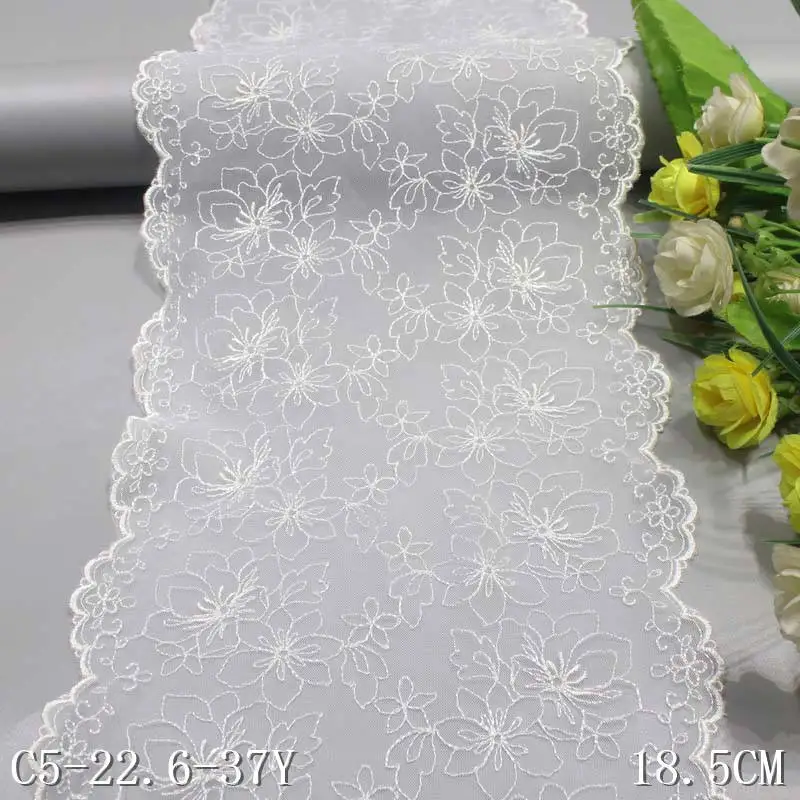 

28Yards Hot Sale White High Quality Swiss Voile Lace for Wedding Dress Flower Embroidery Lace Fabric