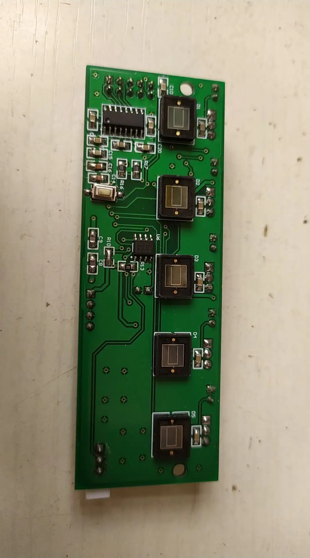 Customized photocell serial port module with 5-8 channels for high sensitivity in light intensity measurement
Customized photocell serial port module with 5-8 channels for high sensitivity in light intensity measurement