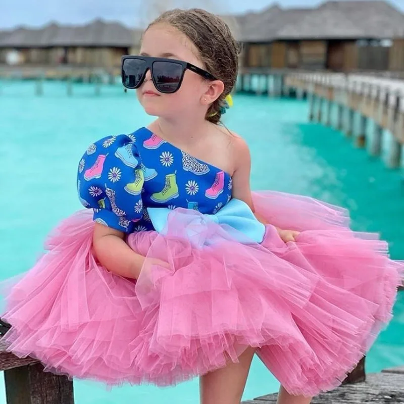 Girls Party Dresses Summer 1 2 3 4 5 Years Old Children Princess Dress Clothes For Baby Birthday Costume Kids Fashion Outfits
Girls Party Dresses Summer 1 2 3 4 5 Years Old Children Princess Dress Clothes For Baby Birthday Costume Kids Fashion Outfits