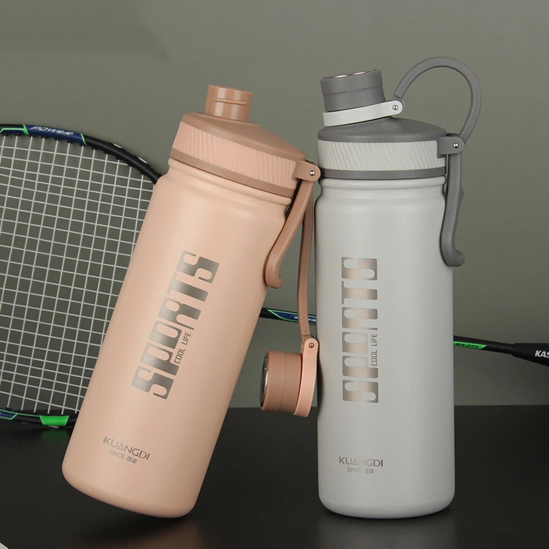 680ML Thermal Water Bottle Sports Thermal Tumbler Vacuum Water Bottle Large Capacity 304 Stainless Steel Bottom for Water 
680ML Thermal Water Bottle Sports Thermal Tumbler Vacuum Water Bottle Large Capacity 304 Stainless Steel Bottom for Water