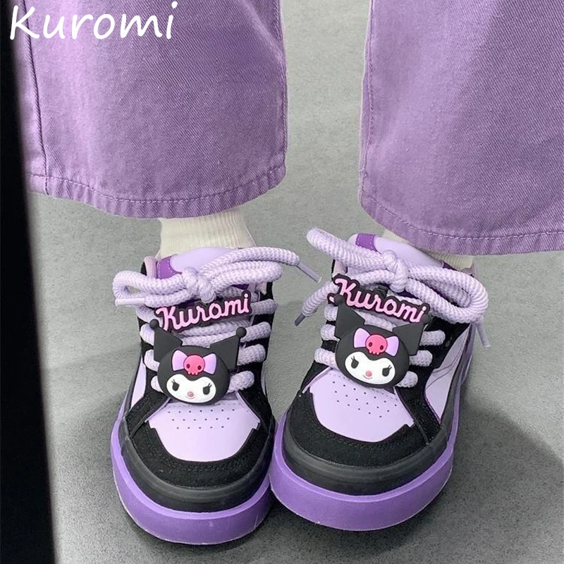 Sanrio Kuromi Fashion Cute Board Shoes Fall and Winter Cartoon Versatile Casual Sneakers Sweet and Comfortable Flat Sneakers
Sanrio Kuromi Fashion Cute Board Shoes Fall and Winter Cartoon Versatile Casual Sneakers Sweet and Comfortable Flat Sneakers