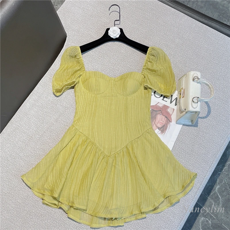 2022 Summer Seaside Dress for Women New French Style Sexy Square Neck Slim Waist Short Puff Sleeve Mini Dresses Femme 
2022 Summer Seaside Dress for Women New French Style Sexy Square Neck Slim Waist Short Puff Sleeve Mini Dresses Femme