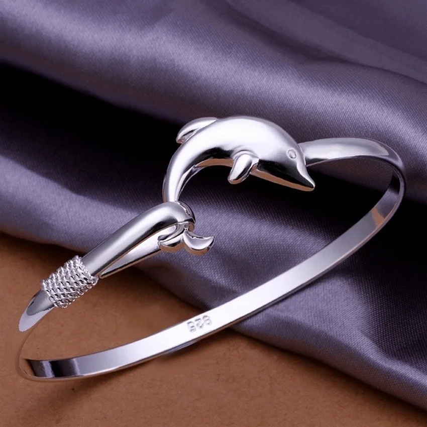 925 silver bracelet bangle for Women wedding girl favorite gift High quality jewelry fashion noble temperament dolphin
925 silver bracelet bangle for Women wedding girl favorite gift High quality jewelry fashion noble temperament dolphin