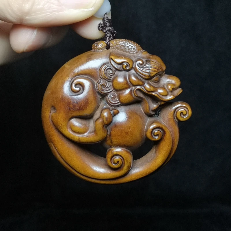 YIZHU CULTUER ART H 6 CM Old Chinese boxwood hand carved dragon Pi Xiu Statue netsuke decoration Gift collectable
YIZHU CULTUER ART H 6 CM Old Chinese boxwood hand carved dragon Pi Xiu Statue netsuke decoration Gift collectable