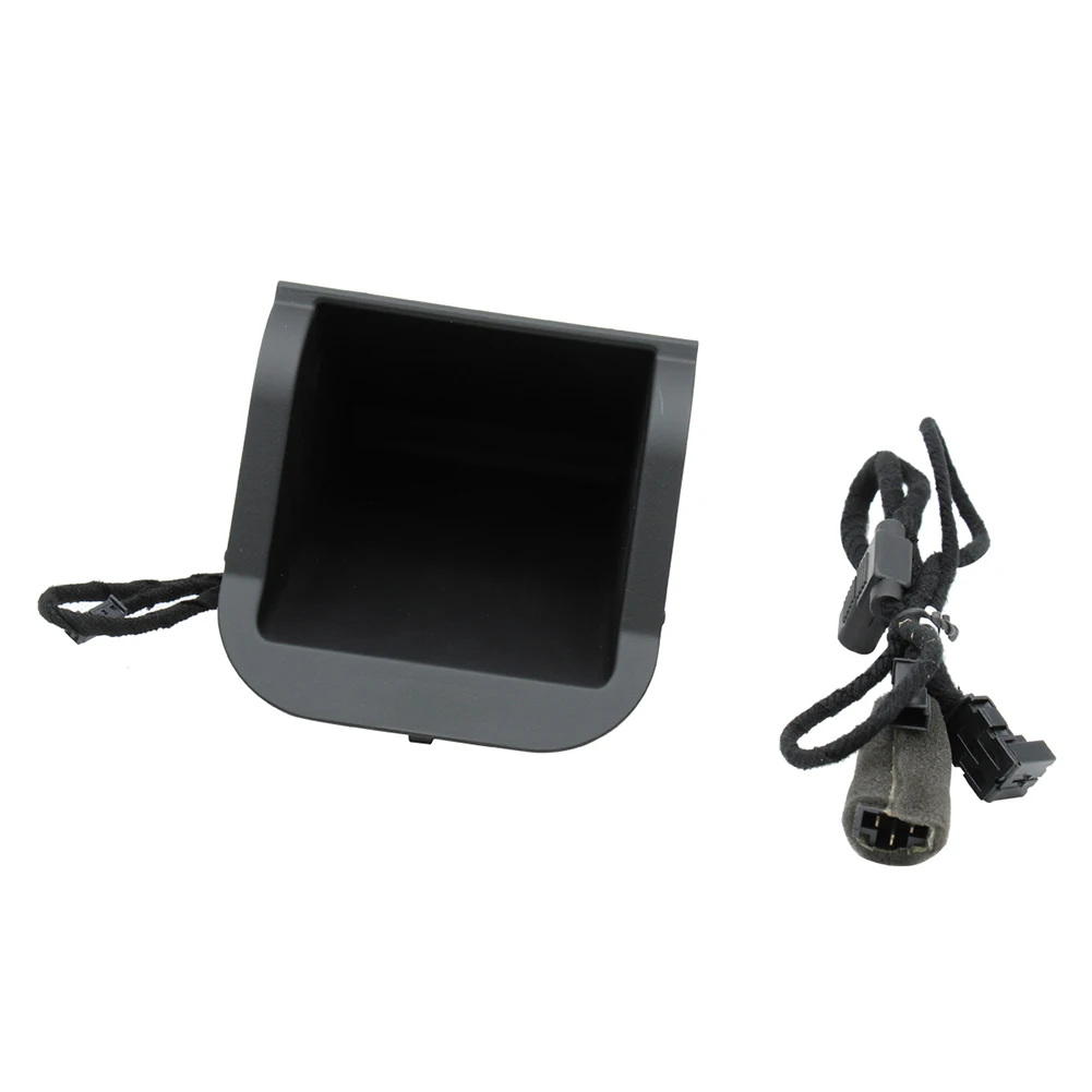 Wireless Charging Panel ABS Plastic Easy Installation Fast Charging Pad For CLA-class C117 2013-2018 For Mercedes-Benz
Wireless Charging Panel ABS Plastic Easy Installation Fast Charging Pad For CLA-class C117 2013-2018 For Mercedes-Benz