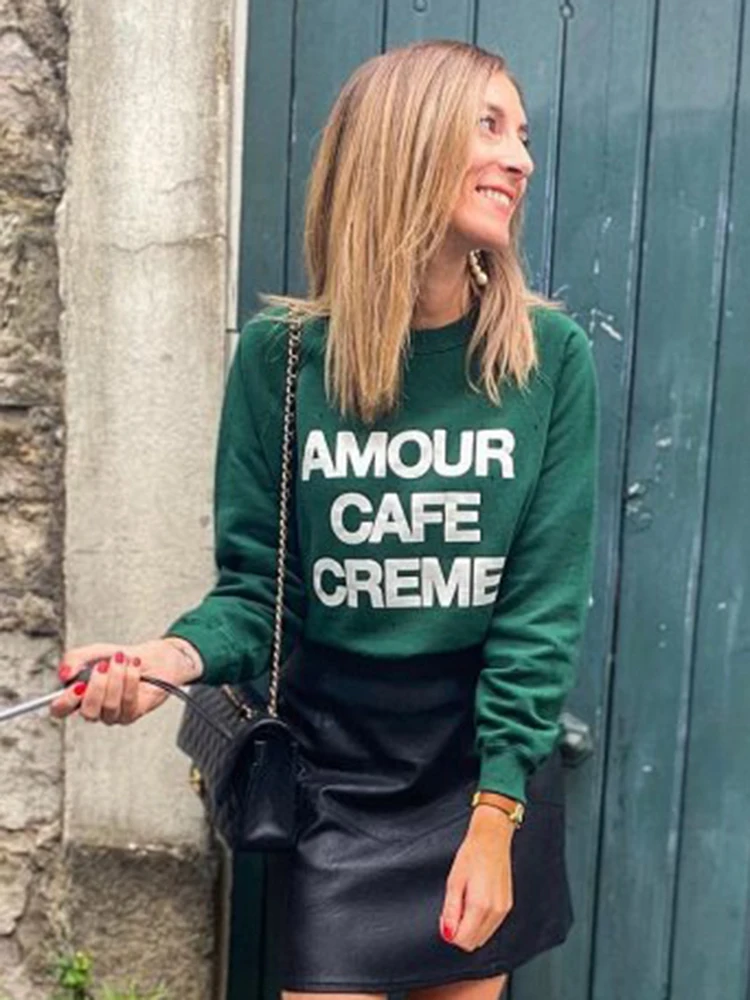 Casual Vintage Letter Print Sweatshirt Women Autumn Winter Round Neck Long Sleeve Pullover Tops Lady Simple Classic Sweatshirts 
Casual Vintage Letter Print Sweatshirt Women Autumn Winter Round Neck Long Sleeve Pullover Tops Lady Simple Classic Sweatshirts