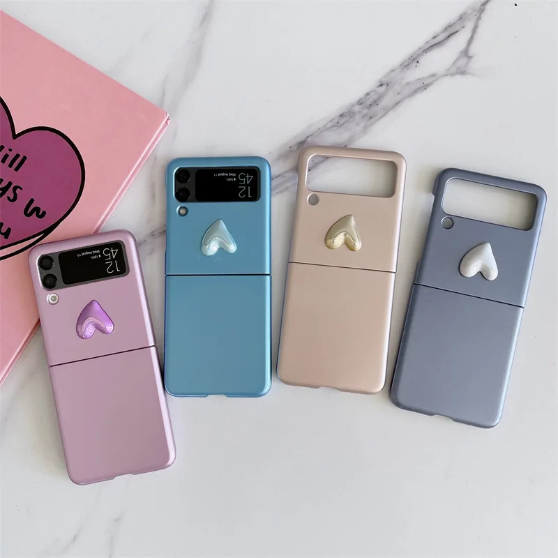 Metal Electroplate Stereo Love Phone Case for Samsung Galaxy Z Flip 3 Z Flip 4 Hard PC Back Cover for ZFlip3 ZFlip4 Case Shell
Metal Electroplate Stereo Love Phone Case for Samsung Galaxy Z Flip 3 Z Flip 4 Hard PC Back Cover for ZFlip3 ZFlip4 Case Shell