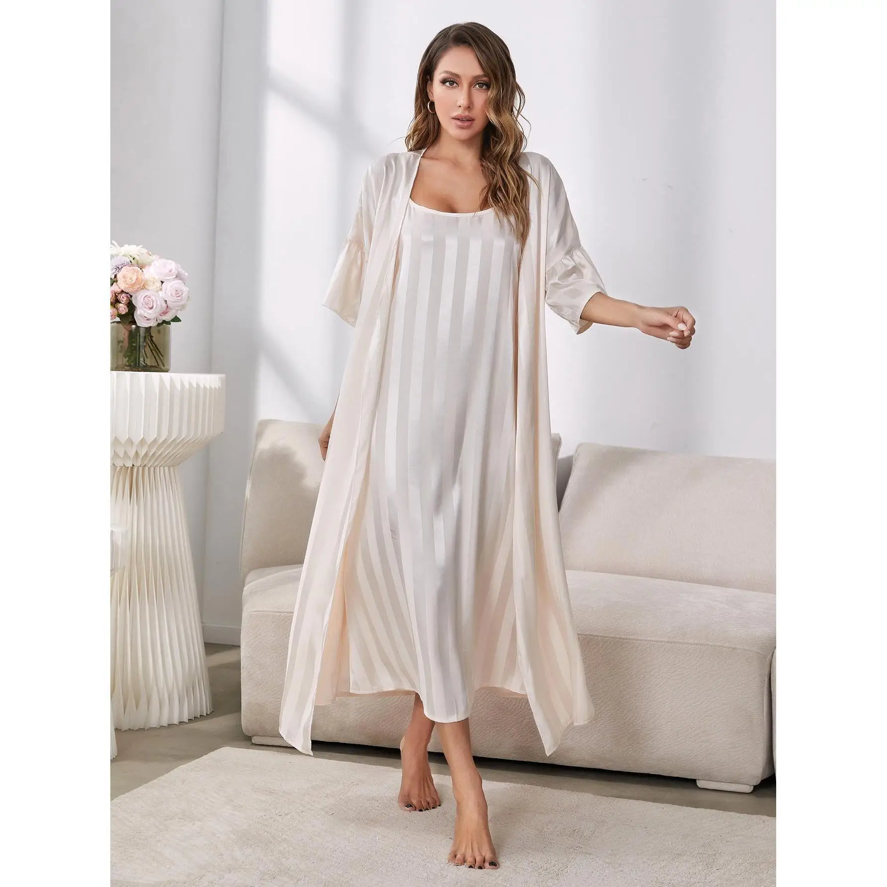 Suspender Nightdress Female Silky Robe 2 Pcs Set Sleepwear Long Sleeve Satin Ice Silk Nightgown Home Suit Bathrobes Night Gown
Suspender Nightdress Female Silky Robe 2 Pcs Set Sleepwear Long Sleeve Satin Ice Silk Nightgown Home Suit Bathrobes Night Gown