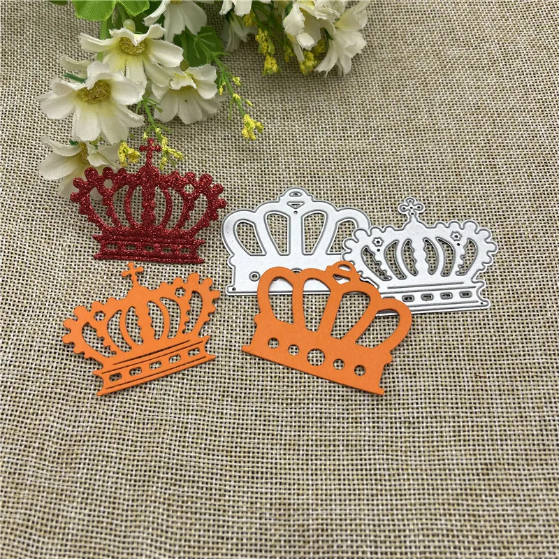New Crown lace Metal cutting dies mold Round hole label tag Scrapbook paper craft knife mould blade punch stencils dies
New Crown lace Metal cutting dies mold Round hole label tag Scrapbook paper craft knife mould blade punch stencils dies