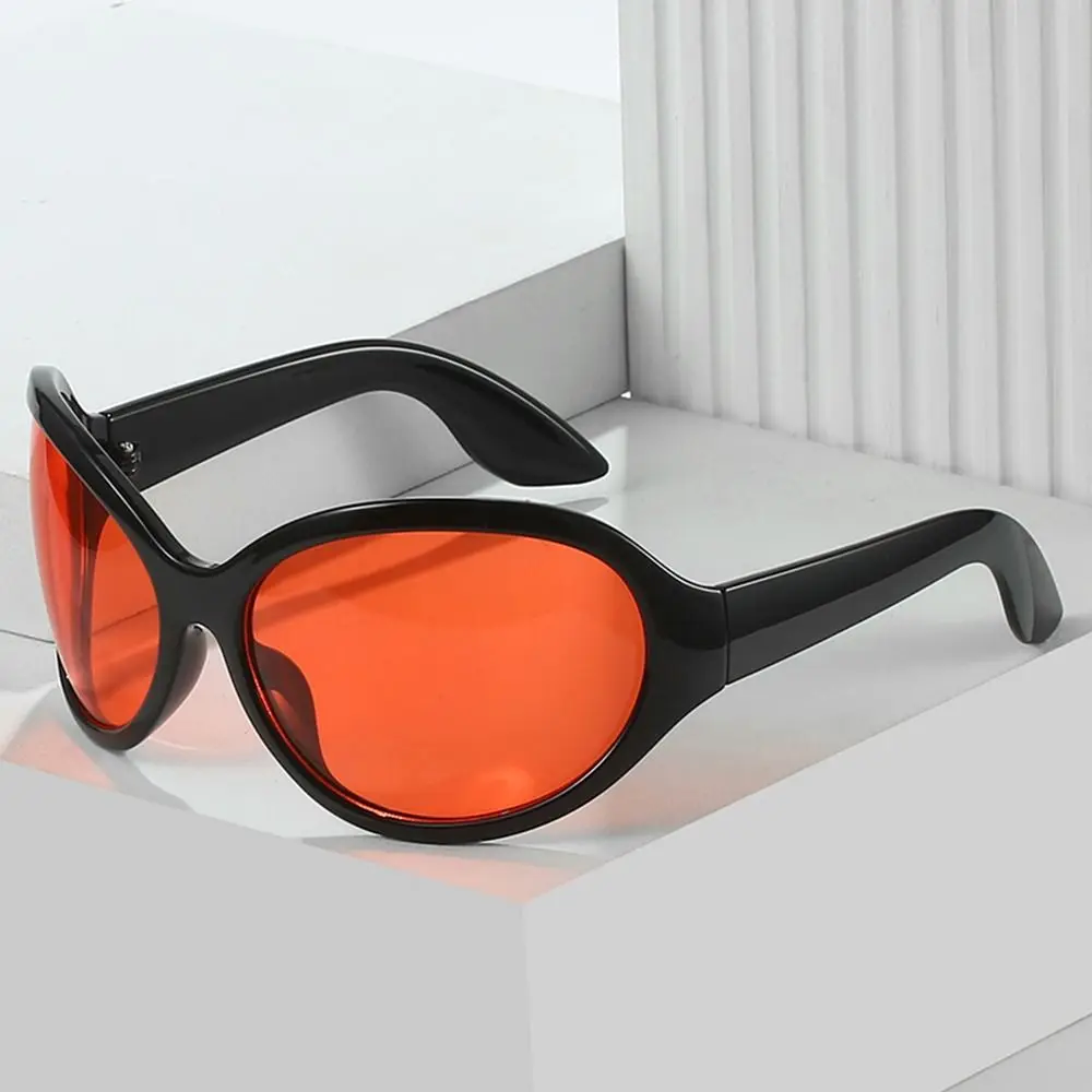 Unique Oversized Cool Y2K Sports Sun Glasses for Men Goggles Shades Hip Hop Sunglasses for Women
Unique Oversized Cool Y2K Sports Sun Glasses for Men Goggles Shades Hip Hop Sunglasses for Women