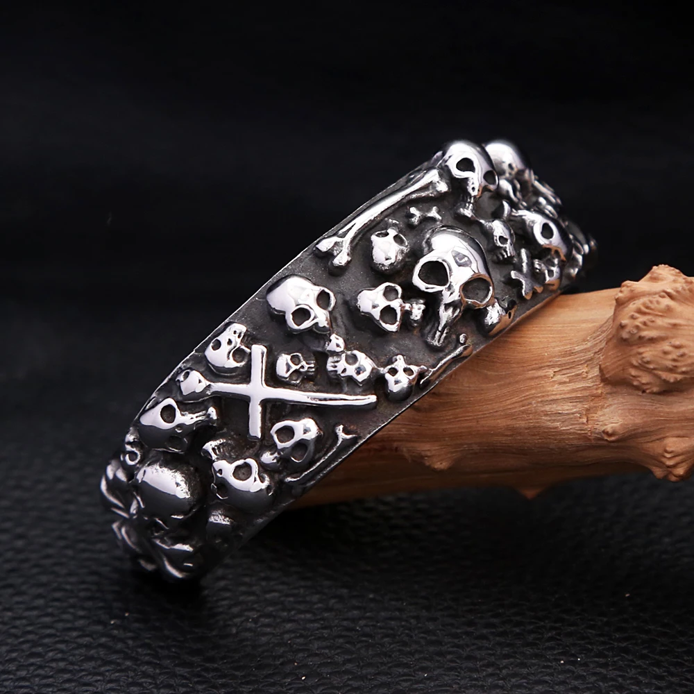 Gothic Vintage Men's High Quality Skull Bracelets Fashion Domineering Stainless Steel Skull Brecelet Biker Jewelry Dropshipping
Gothic Vintage Men's High Quality Skull Bracelets Fashion Domineering Stainless Steel Skull Brecelet Biker Jewelry Dropshipping