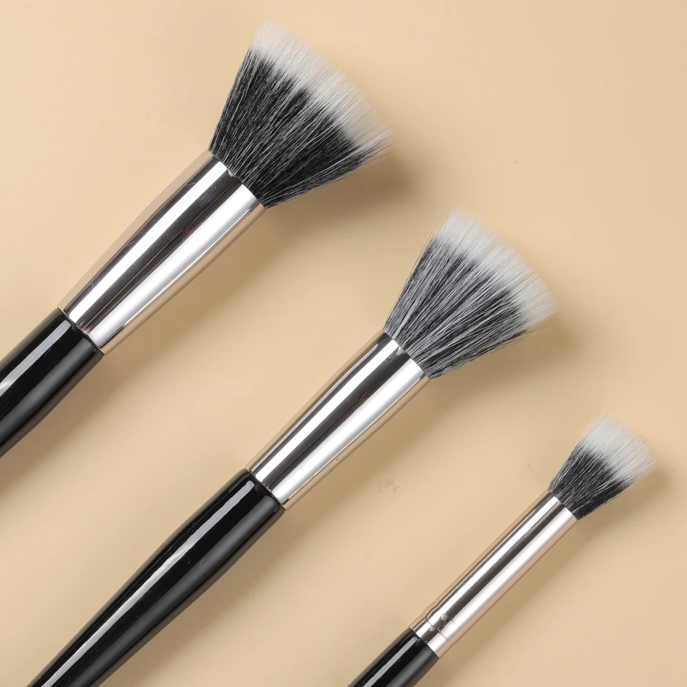 Кисть Bethy Beauty для макияжа с большим углом, кисточка для скульптурирования, контуринга, хайлайтера, растушевки, полировки
Кисть Bethy Beauty для макияжа с большим углом, кисточка для скульптурирования, контуринга, хайлайтера, растушевки, полировки