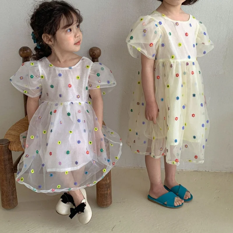 2022 Summer kids floral embroidery mesh dress baby girls cute short sleeve princess dresses
2022 Summer kids floral embroidery mesh dress baby girls cute short sleeve princess dresses