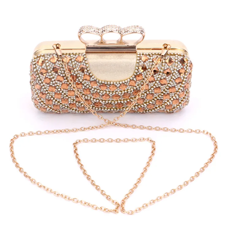 Noble Lady Diamond Inlaid Handbag Hollowed Out Gold Chain High-end Luxury Women's Brand Designer Handbag Banquet Personality Bag
Noble Lady Diamond Inlaid Handbag Hollowed Out Gold Chain High-end Luxury Women's Brand Designer Handbag Banquet Personality Bag