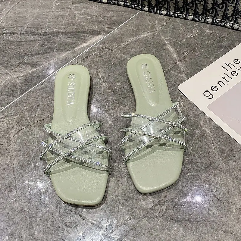 2022 summer European and American women comfortable ok word transparent slippers 2760
2022 summer European and American women comfortable ok word transparent slippers 2760