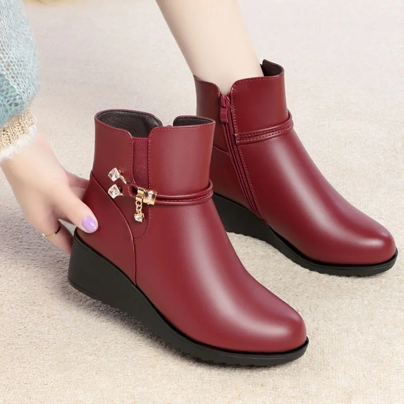 2022 New Winter Ankle Boot Flat Heel Boots Shoes For Women Leather Women's Short Boots Women's Zapatillas Mujer botas de mujer
2022 New Winter Ankle Boot Flat Heel Boots Shoes For Women Leather Women's Short Boots Women's Zapatillas Mujer botas de mujer