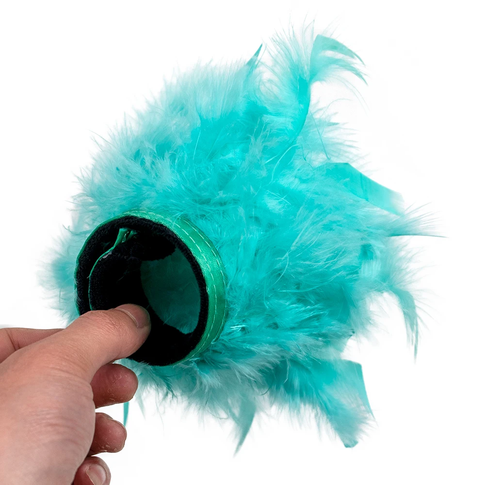 Women Real Fur Turkey Feathers Cuff Fashion Solid Color Fur Sleeve Hair Accessories Anklet Bracelet Feather Cuffs Crafts Plumes
Women Real Fur Turkey Feathers Cuff Fashion Solid Color Fur Sleeve Hair Accessories Anklet Bracelet Feather Cuffs Crafts Plumes