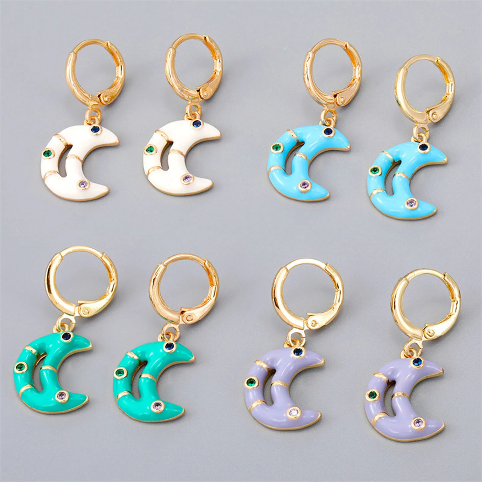 Медные стильные серьги с позолоченной полумесяцем, разноцветные стразы с эмалью, 2,7 см x 1,2 см
Медные стильные серьги с позолоченной полумесяцем, разноцветные стразы с эмалью, 2,7 см x 1,2 см