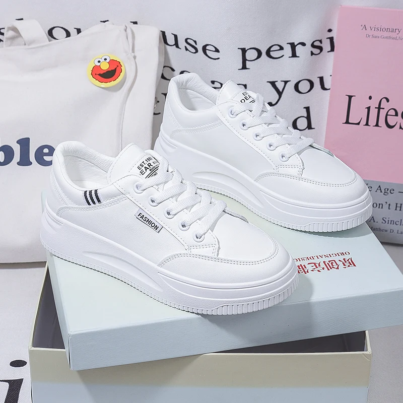 Fashion White Shoes Women Sneakers 2022 Spring Women Casual Shoes Light Sneaker Women Flat Platform Breathable Sports Shoes
Fashion White Shoes Women Sneakers 2022 Spring Women Casual Shoes Light Sneaker Women Flat Platform Breathable Sports Shoes