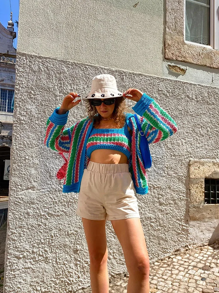 XIKOM 2022 женские модные полосатые трикотажные укороченные майки винтажные женские майки с прямым воротником и тонкими бретелями 
XIKOM 2022 женские модные полосатые трикотажные укороченные майки винтажные женские майки с прямым воротником и тонкими бретелями