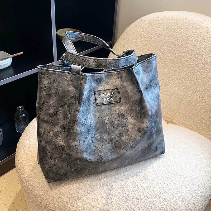 Vintage Women Hand Bag Designers Luxury Handbags Large Capacity Women Shoulder Bags Female Top-handle Bags Travel Handbags Brand
Vintage Women Hand Bag Designers Luxury Handbags Large Capacity Women Shoulder Bags Female Top-handle Bags Travel Handbags Brand