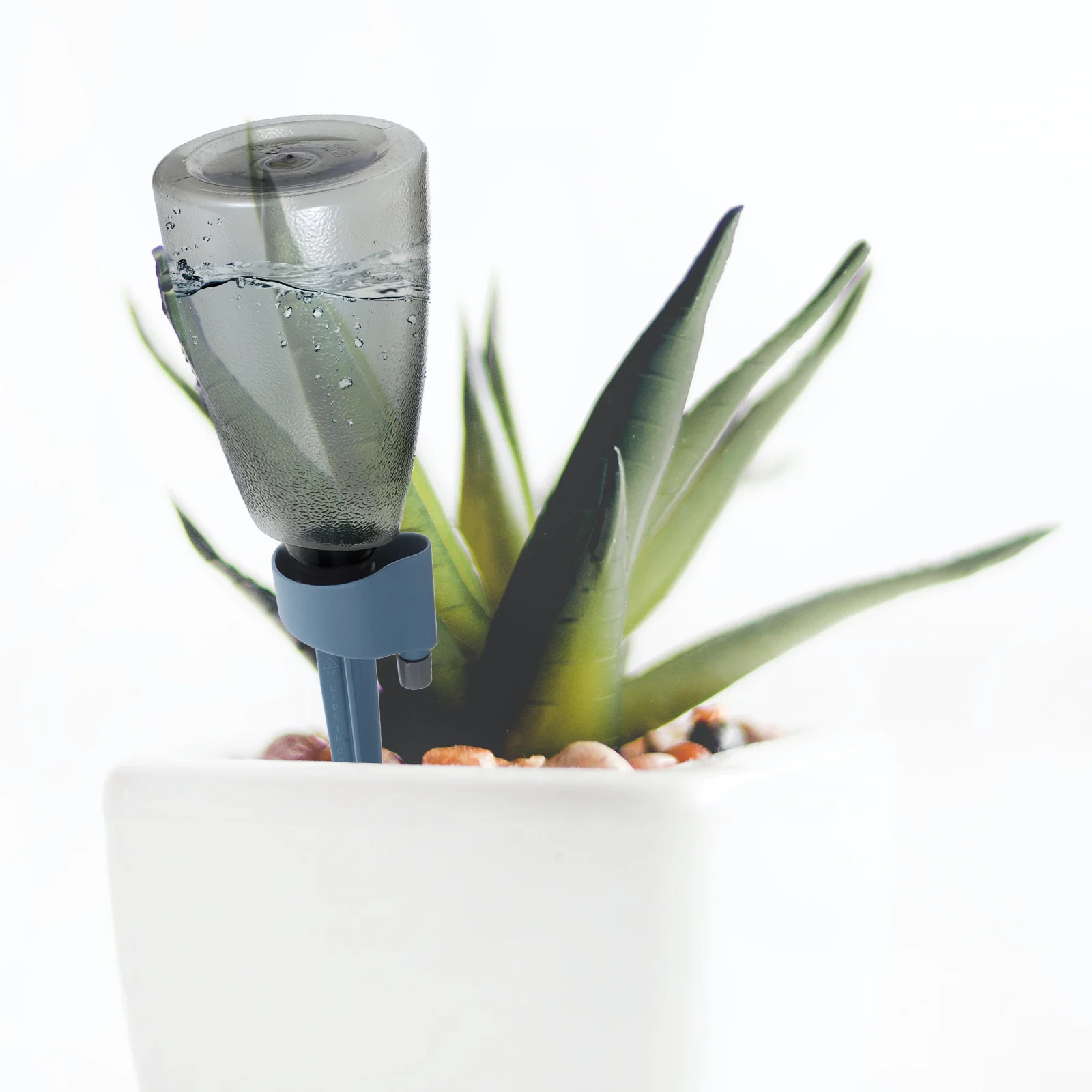 4 Sets Automatic Watering Device Plants Live System Self Spikes Devices Dripper Garden Vacation Pots
4 Sets Automatic Watering Device Plants Live System Self Spikes Devices Dripper Garden Vacation Pots
