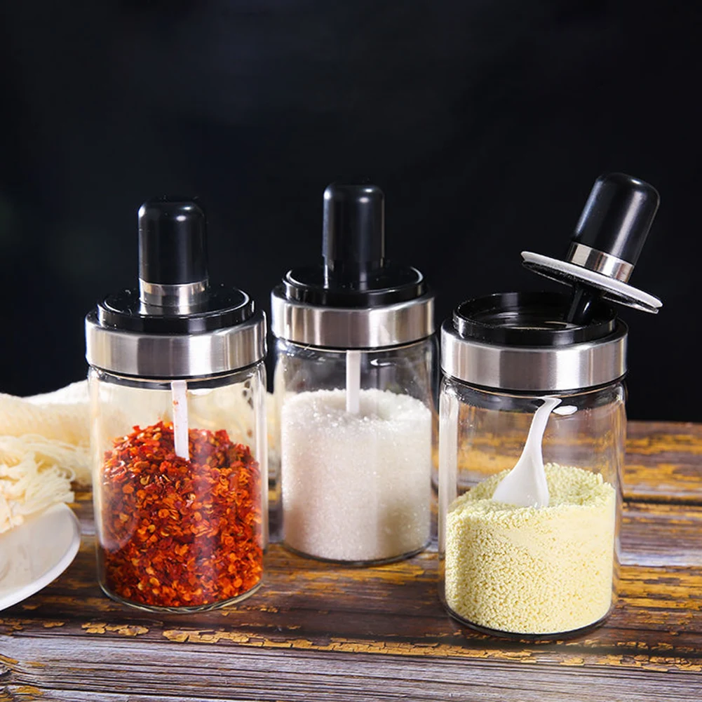 Spoon Cover One Seasoning Pot Set Pepper Powder Salt Pot Kitchen Glass Seasoning Bottle Seasoning Box Sugar Bowl Honey Pot
Spoon Cover One Seasoning Pot Set Pepper Powder Salt Pot Kitchen Glass Seasoning Bottle Seasoning Box Sugar Bowl Honey Pot
