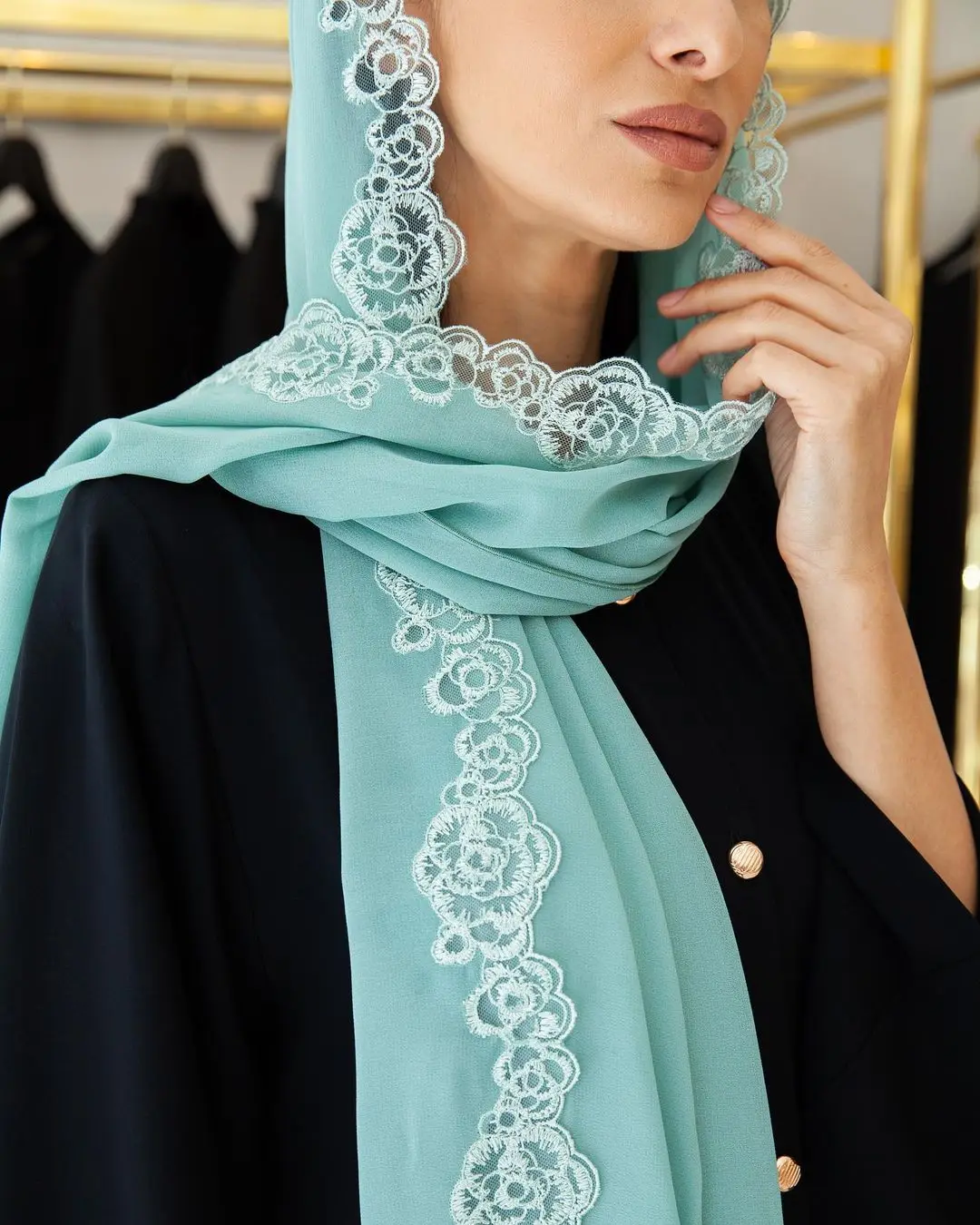 Lace Hijab Premium Chiffon Scarf Embroidered Lace Hijab Islamic Shawls Headband Wrap Headscarf Foulard Turban
Lace Hijab Premium Chiffon Scarf Embroidered Lace Hijab Islamic Shawls Headband Wrap Headscarf Foulard Turban