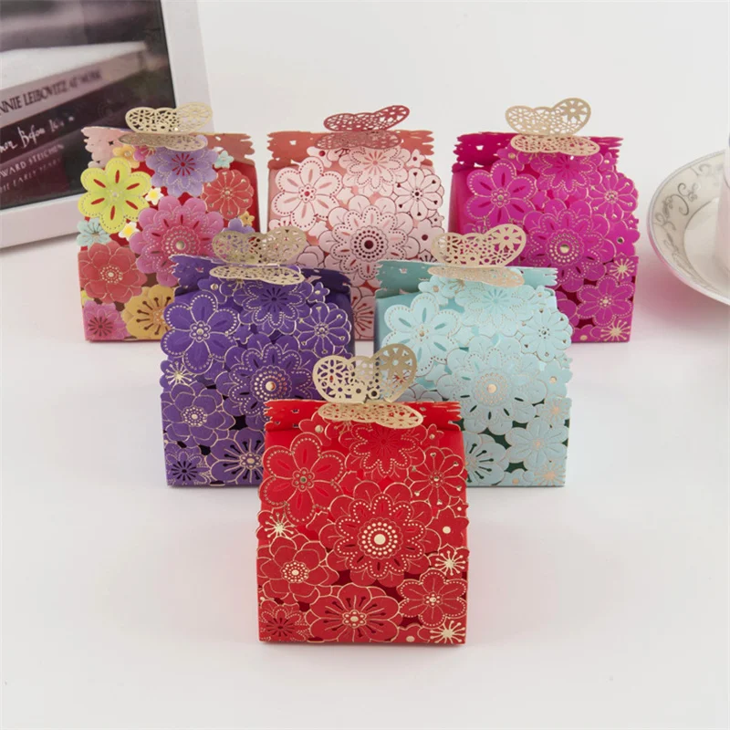 Candy Boxes For Wedding Party Containing Dragees Box Chocolate Sweets Souvenirs Gifts Packaging Sugared Almonds Guests Favors
Candy Boxes For Wedding Party Containing Dragees Box Chocolate Sweets Souvenirs Gifts Packaging Sugared Almonds Guests Favors