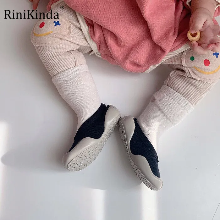 RiniKinda 2022 New Spring Knee Patch Smiley Baby Pants Toddlers Kids Girls Leggings Boys Ribbed Long Pants Children Pants
RiniKinda 2022 New Spring Knee Patch Smiley Baby Pants Toddlers Kids Girls Leggings Boys Ribbed Long Pants Children Pants