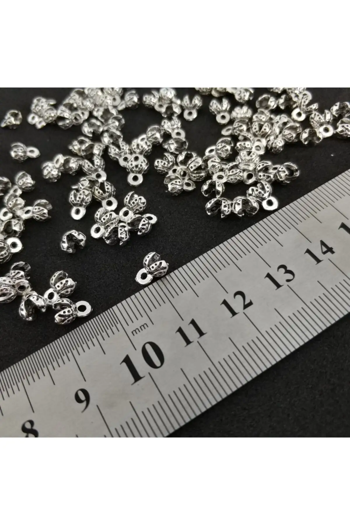 100 шт., розетки для ювелирных изделий, 4 мм
100 шт., розетки для ювелирных изделий, 4 мм