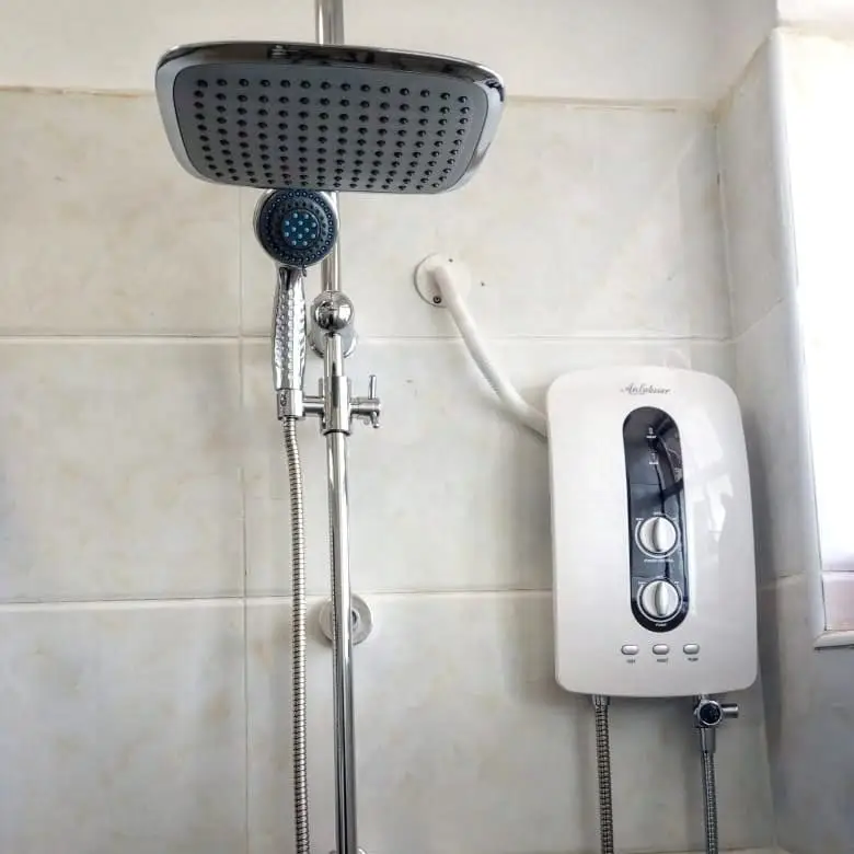 5500w hot water fast heating kitchen shower geyser mini instant water heater electric with built in booster pump
5500w hot water fast heating kitchen shower geyser mini instant water heater electric with built in booster pump