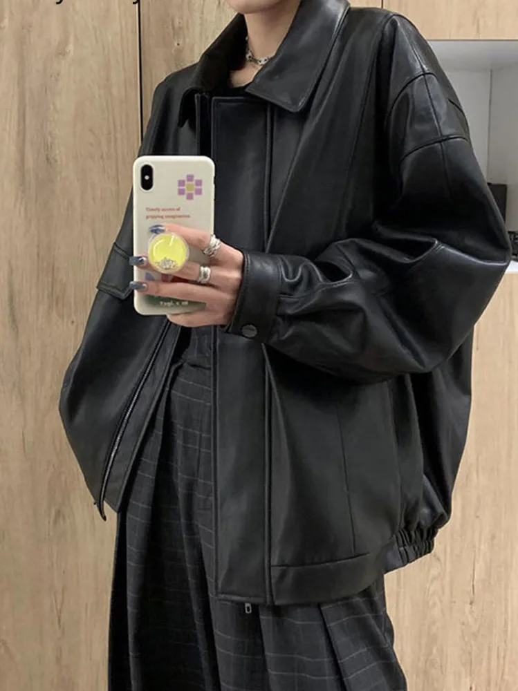 Ov3rsize Black Leather Jacket Women Casual High Street Moto Biker Zipper Jacket Female New Outerwear Faux Leather Coat Winter
Ov3rsize Black Leather Jacket Women Casual High Street Moto Biker Zipper Jacket Female New Outerwear Faux Leather Coat Winter