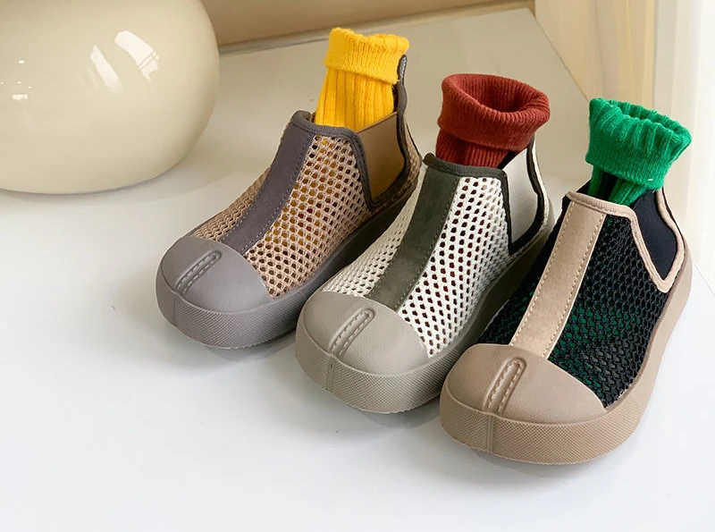 Shoes for Kids 2022 Spring Korean Children Hollow Canvas Boots Boy and Girl Breathable Mesh Shoes Baby Soft Bottom Biscuit Shoes
Shoes for Kids 2022 Spring Korean Children Hollow Canvas Boots Boy and Girl Breathable Mesh Shoes Baby Soft Bottom Biscuit Shoes