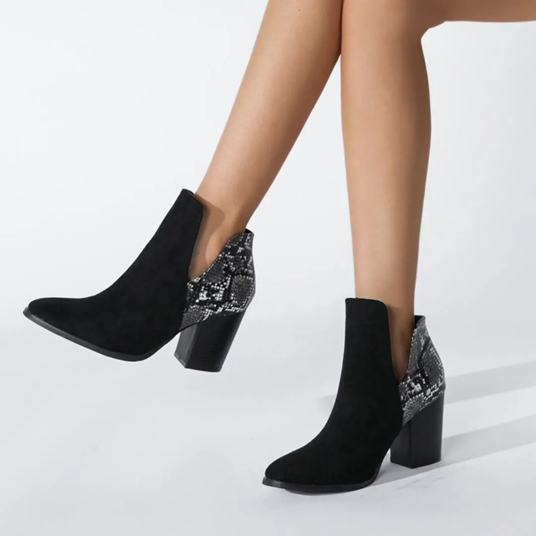 Женские кроссовки из ПУ кожи, на высоком каблуке, без шнуровки
Женские кроссовки из ПУ кожи, на высоком каблуке, без шнуровки