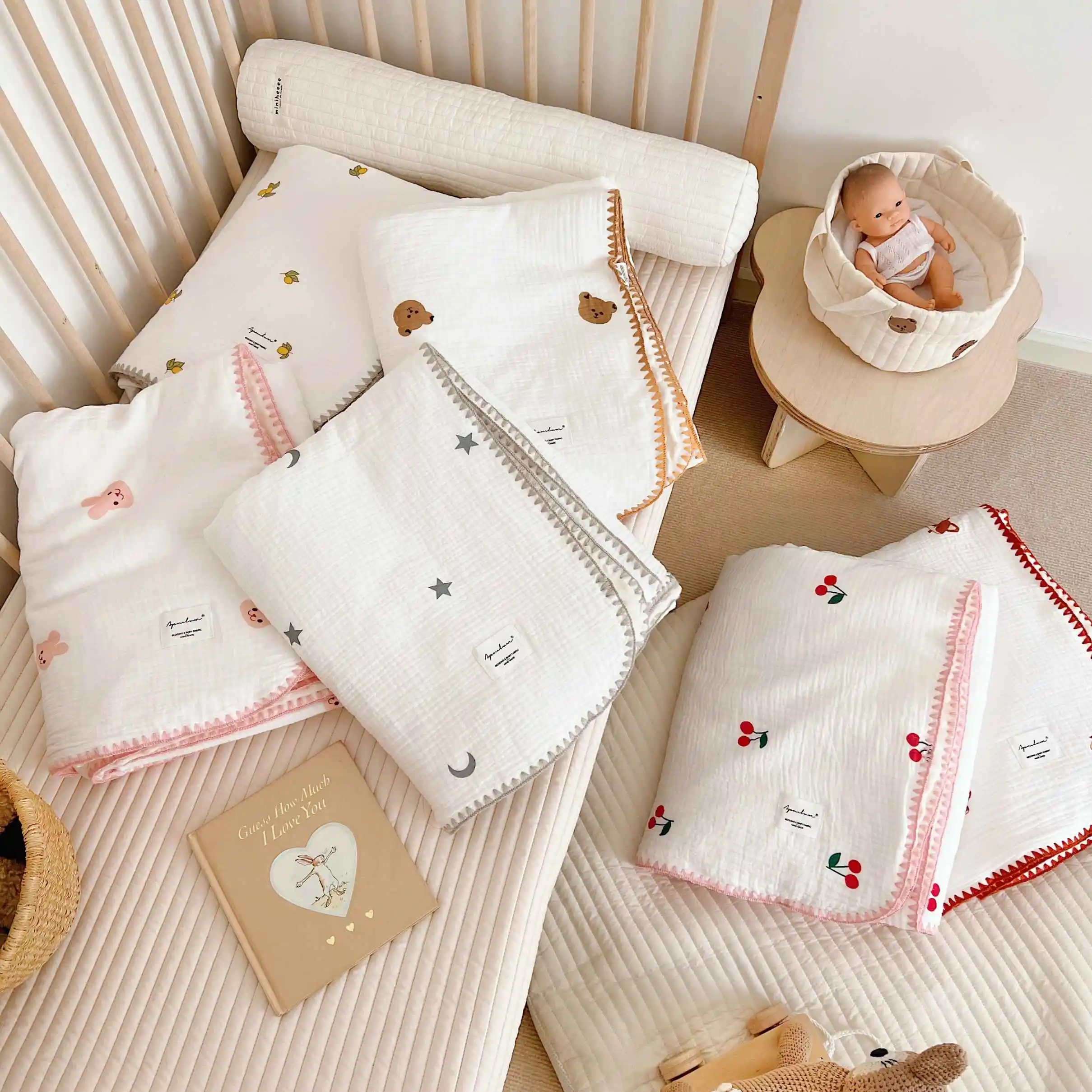 

Minky Baby Blanket Silky Soft Dot Fleece Newborn Blanket with Dotted Backing Toddler Bear Bunny Print Cotton Muslin Quilt