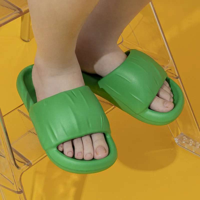 Soft Bread Sandals and Slippers Summer Wear Thick Bottom Non-slip Bath Home Indoor Leisure Couple Ladies Slippers Men
Soft Bread Sandals and Slippers Summer Wear Thick Bottom Non-slip Bath Home Indoor Leisure Couple Ladies Slippers Men