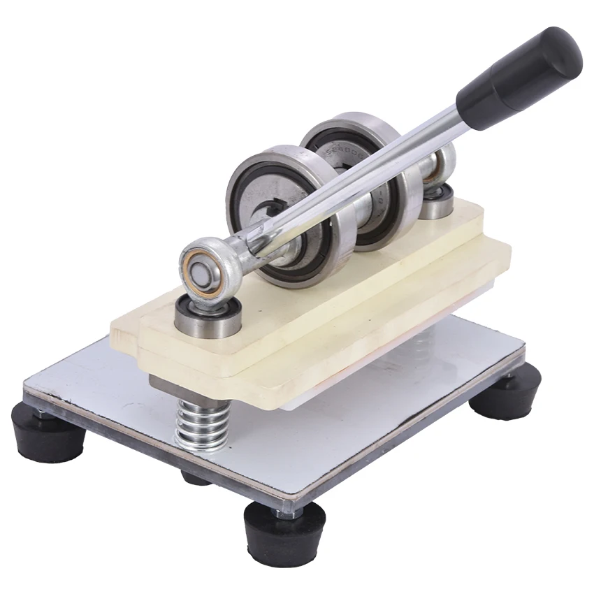 New Manual Die Cutting Machine Multifunctional Small Press Die Stamping Machine Household Leather Cutting Machine (140X100MM)
New Manual Die Cutting Machine Multifunctional Small Press Die Stamping Machine Household Leather Cutting Machine (140X100MM)