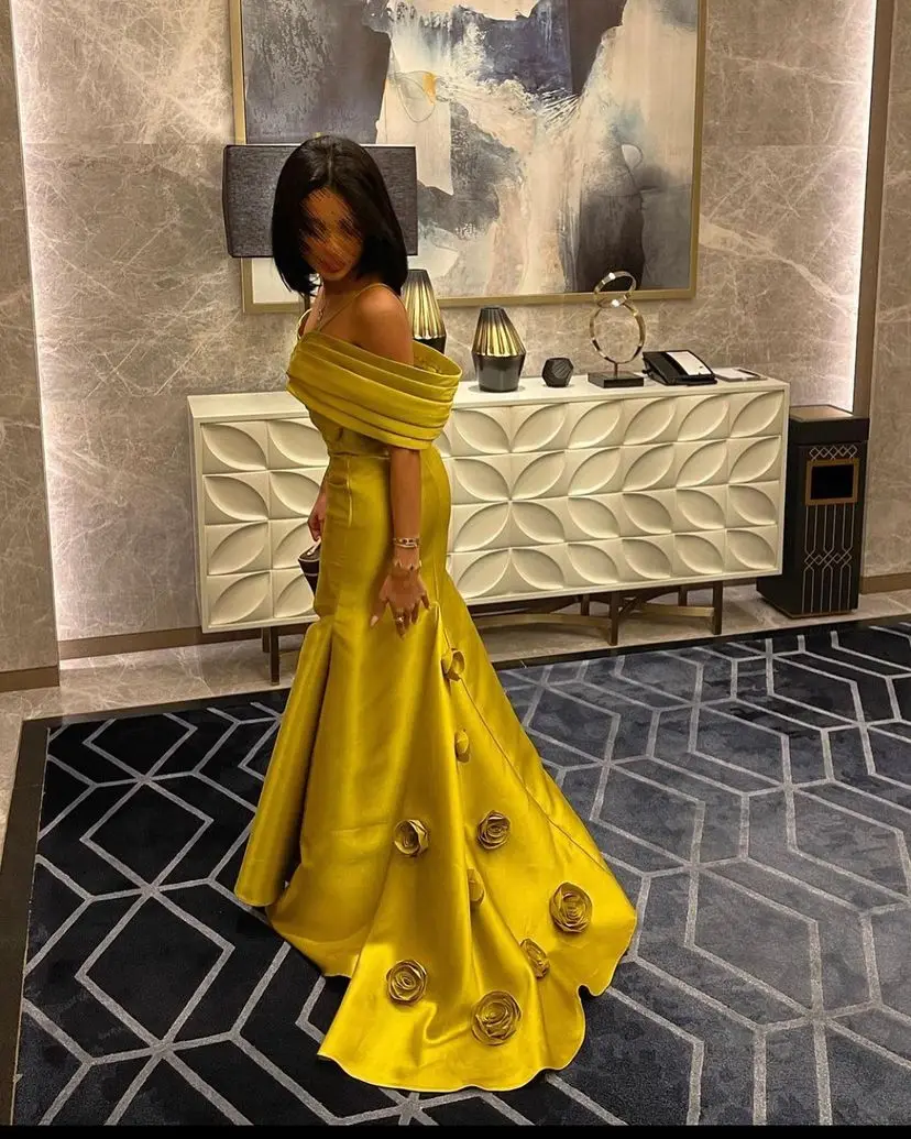Vintage Mermaid Off The Shoulder Prom Dresses Flowers Floor Length Pleated Satin Formal Party Dresses vestidos de fiesta
Vintage Mermaid Off The Shoulder Prom Dresses Flowers Floor Length Pleated Satin Formal Party Dresses vestidos de fiesta