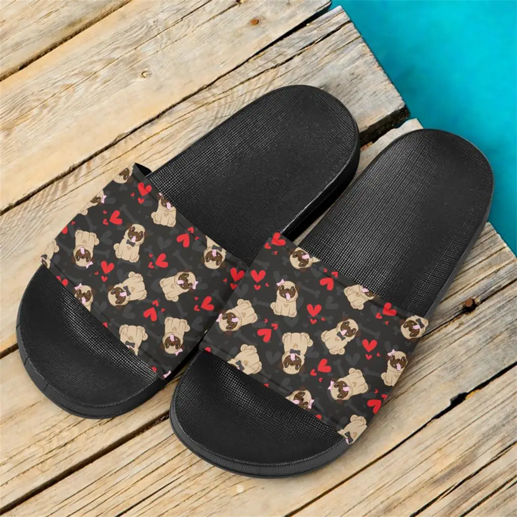 Симпатичные Мопсы в форме сердца для ванной комнаты, шлепанцы для душа, молодежные женские повседневные шлепанцы на плоской подошве, летние пляжные сандалии для взрослых, женская обувь
Симпатичные Мопсы в форме сердца для ванной комнаты, шлепанцы для душа, молодежные женские повседневные шлепанцы на плоской подошве, летние пляжные сандалии для взрослых, женская обувь