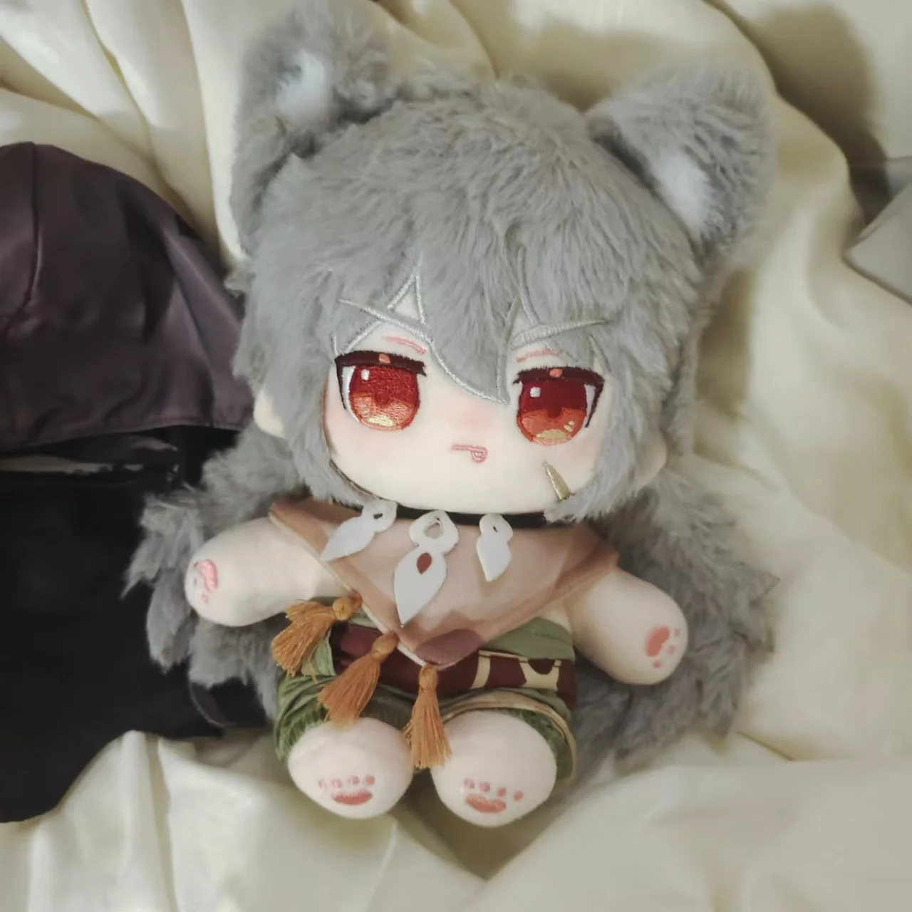 In Stock New Limited Genshin Impact Razor 20cm Fat Body Rabbit Fur Plushie Dolls With Clothes Outfit Cute Dress Up Maid Doll Toy
In Stock New Limited Genshin Impact Razor 20cm Fat Body Rabbit Fur Plushie Dolls With Clothes Outfit Cute Dress Up Maid Doll Toy