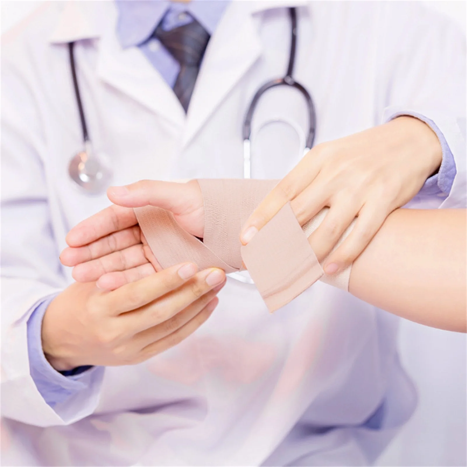 Elastic Bandage Tape Clips High Elastic Bandage Medicals Fixed Wound Breathable Protective Bandages Latex-Free Elastic Bandage
Elastic Bandage Tape Clips High Elastic Bandage Medicals Fixed Wound Breathable Protective Bandages Latex-Free Elastic Bandage