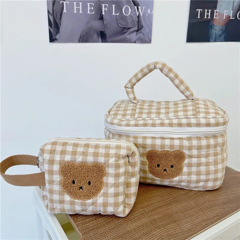 Plaid Makeup Bag for Women Cosmetic Storage Bag Cartoon Portable Toiletry Bags Female Beauty Case Cotton Floral Cosmetic Pouch
Plaid Makeup Bag for Women Cosmetic Storage Bag Cartoon Portable Toiletry Bags Female Beauty Case Cotton Floral Cosmetic Pouch