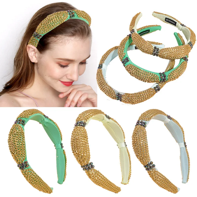 South Korea's Dongdaemun Fashion Trend 2022 New Zircon Headband Pressure Head Elegant Net Red Hair Accessories Headwear Female
South Korea's Dongdaemun Fashion Trend 2022 New Zircon Headband Pressure Head Elegant Net Red Hair Accessories Headwear Female