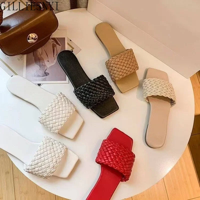 Сандалии женские в форме алмазов, пляжная обувь на плоской подошве, брендовые дизайнерские универсальные повседневные уличные тапочки, лето 2022
Сандалии женские в форме алмазов, пляжная обувь на плоской подошве, брендовые дизайнерские универсальные повседневные уличные тапочки, лето 2022