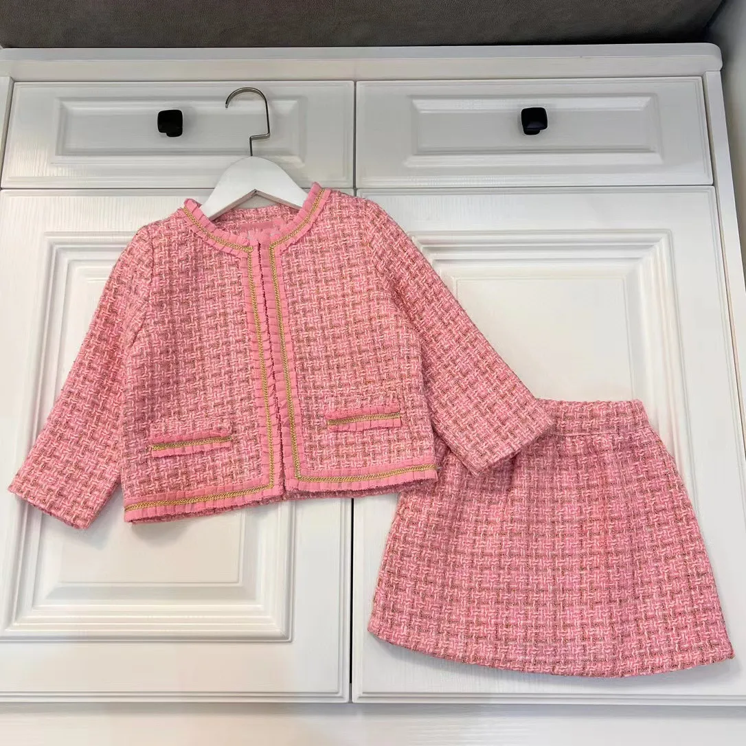 Детская одежда, комплекты одежды для маленьких девочек, комплект для девочек, верхняя одежда и юбка из 2 предметов, комплекты одежды для девочек
Детская одежда, комплекты одежды для маленьких девочек, комплект для девочек, верхняя одежда и юбка из 2 предметов, комплекты одежды для девочек