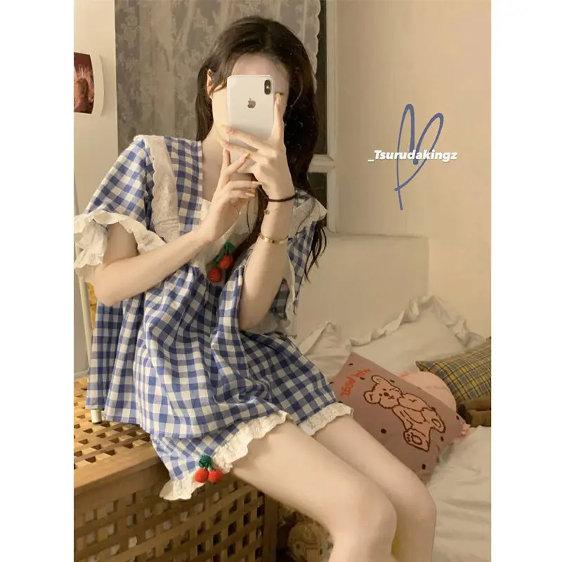 2pcs Kawaii Clothes Women's Pajamas Short Sleeve Lace Trim Plaid Top Loose Shorts Casual Home Clothes Sleepwear for Women Pjs
2pcs Kawaii Clothes Women's Pajamas Short Sleeve Lace Trim Plaid Top Loose Shorts Casual Home Clothes Sleepwear for Women Pjs